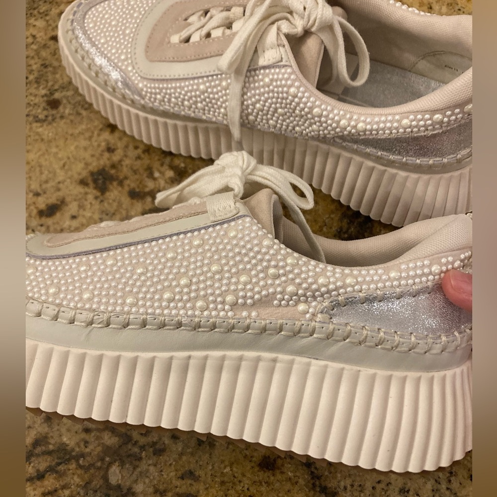 Dolce Vita Vanilla Pearl Sneakers